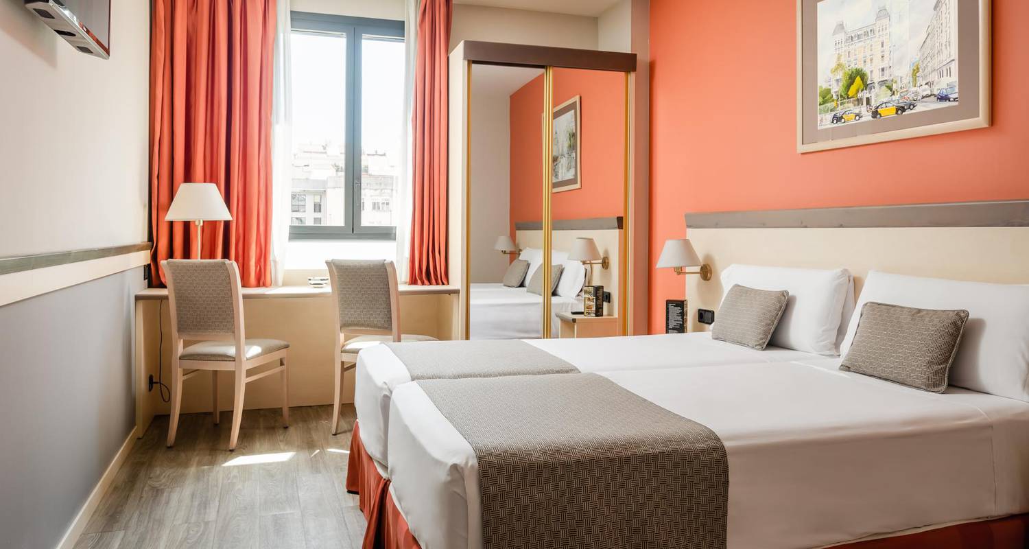 Discover our different room types Sunotel Club Central  Barcelona